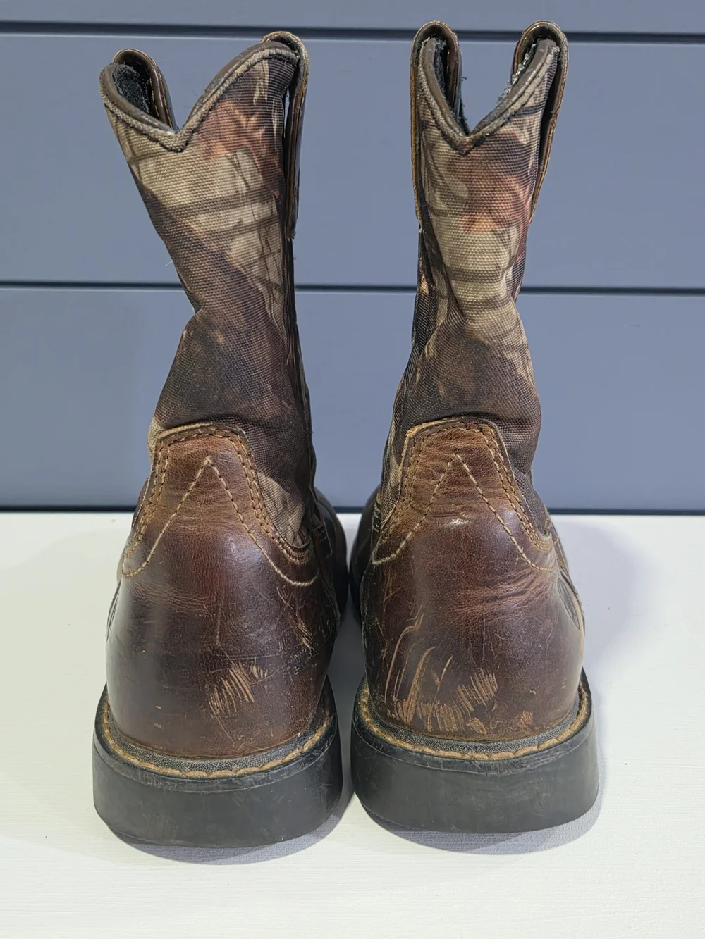 Ariat Camo Boots Youth Size 2.5